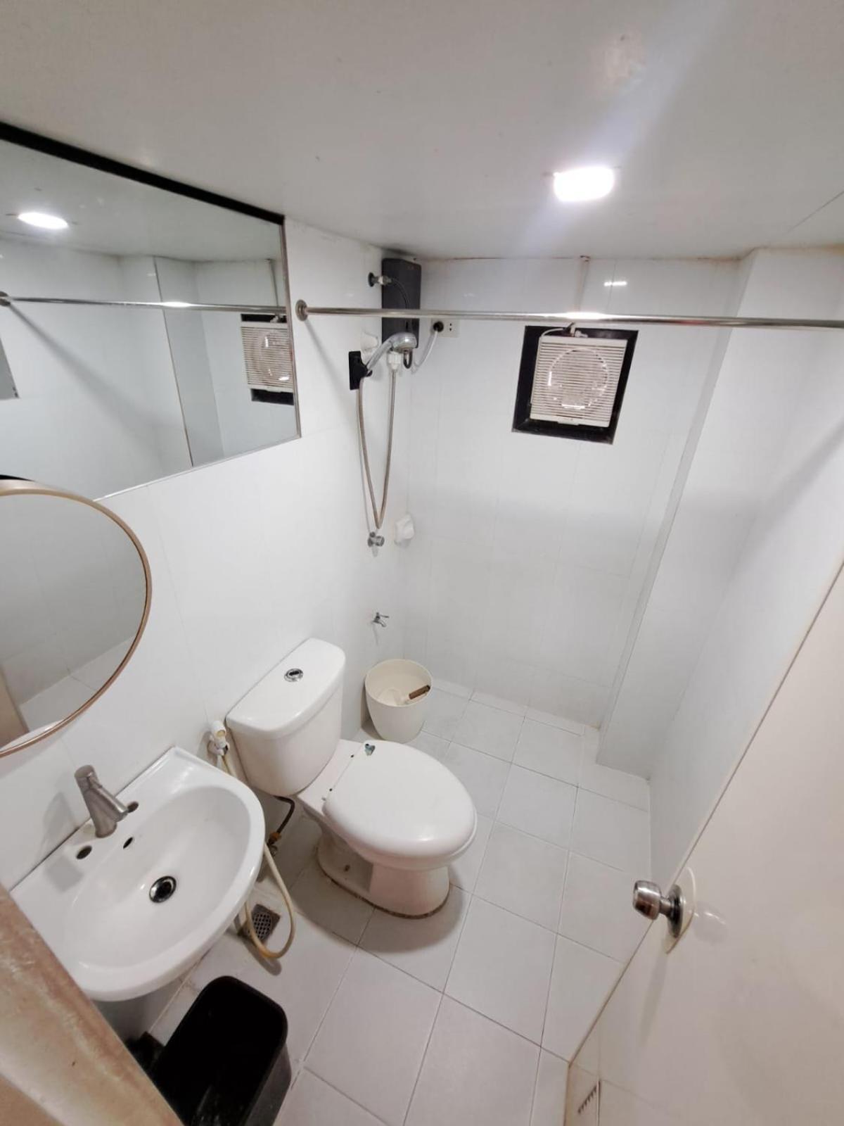 The Bistro House - Loft Unit - Vigan Apartment Bagian luar foto