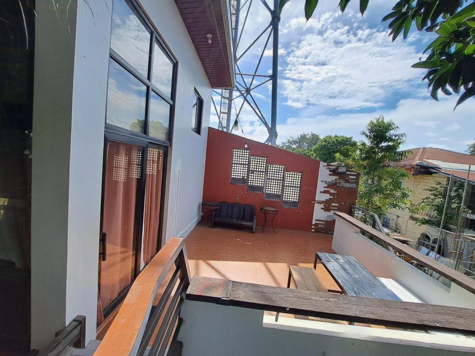 The Bistro House - Loft Unit - Vigan Apartment Bagian luar foto