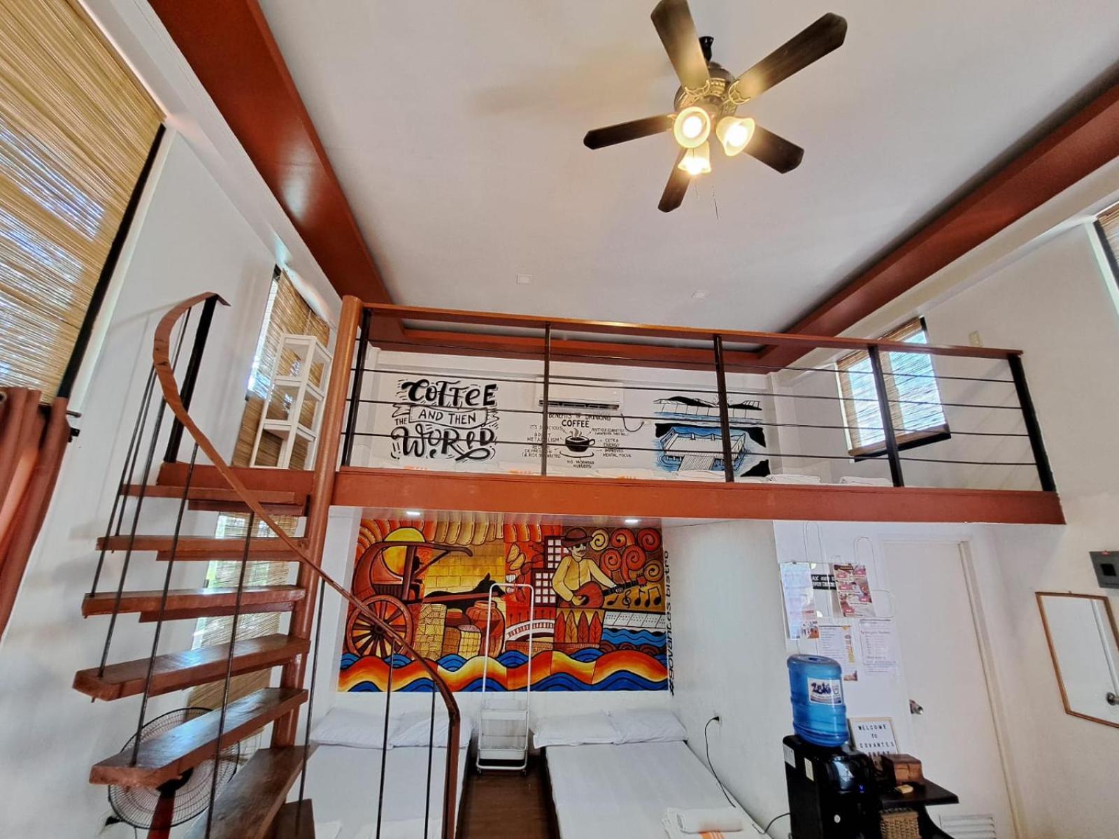 The Bistro House - Loft Unit - Vigan Apartment Bagian luar foto