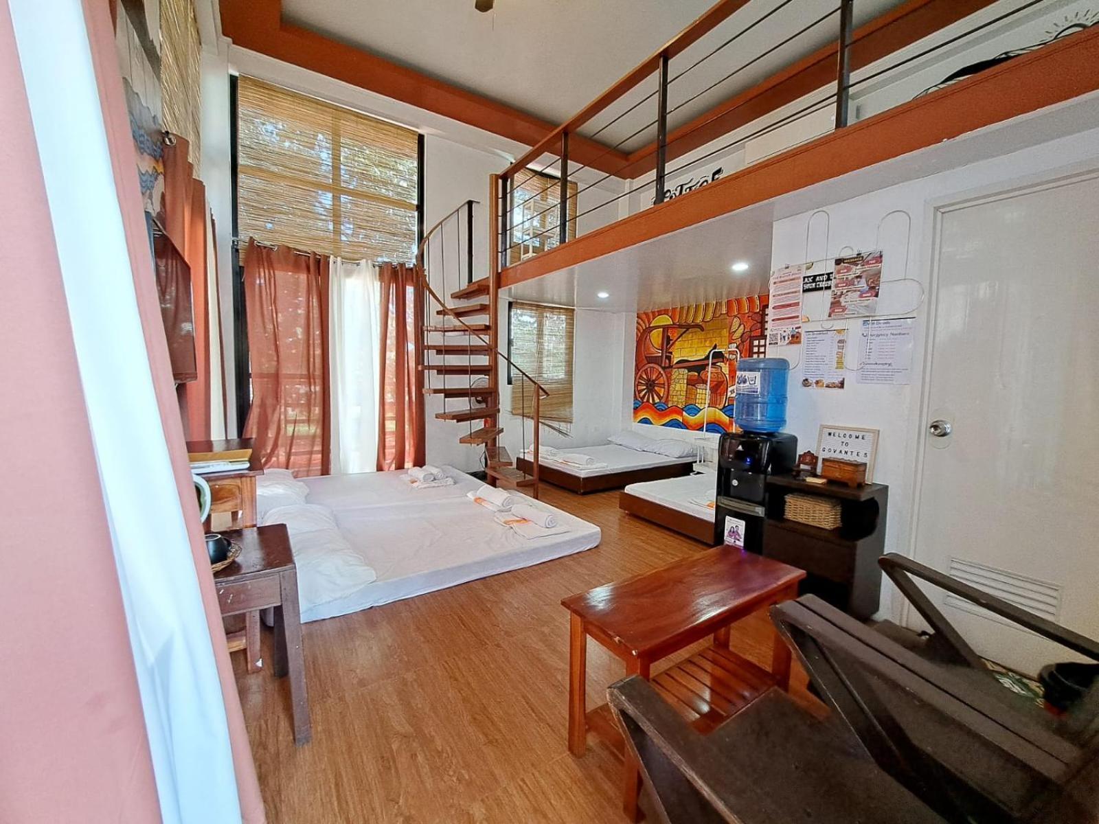 The Bistro House - Loft Unit - Vigan Apartment Bagian luar foto
