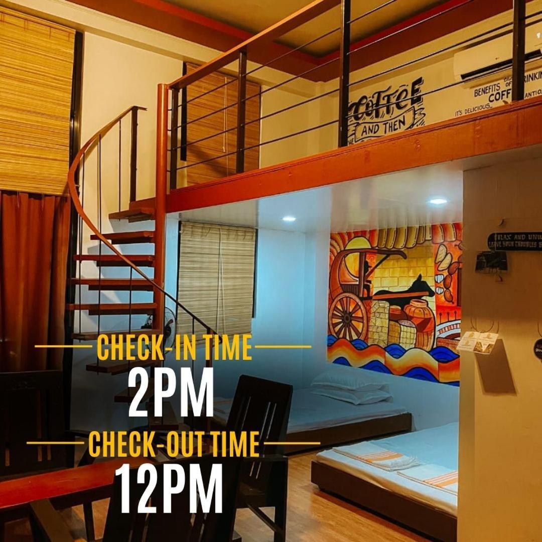 The Bistro House - Loft Unit - Vigan Apartment Bagian luar foto